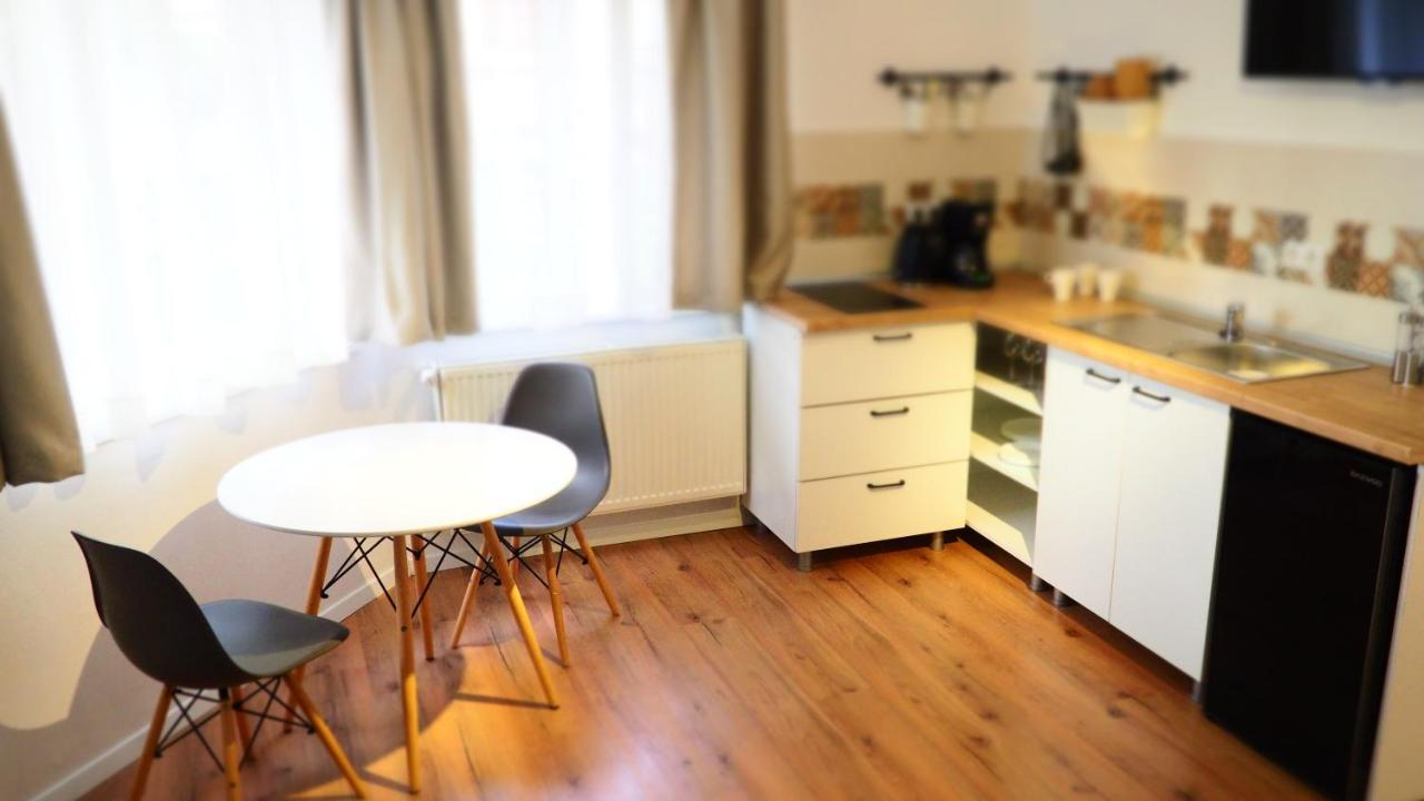 Willow&Pillow Apartments 锡比乌 外观 照片