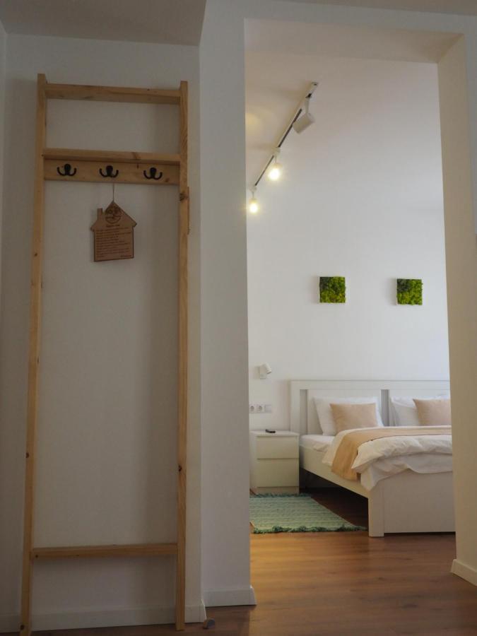 Willow&Pillow Apartments 锡比乌 外观 照片