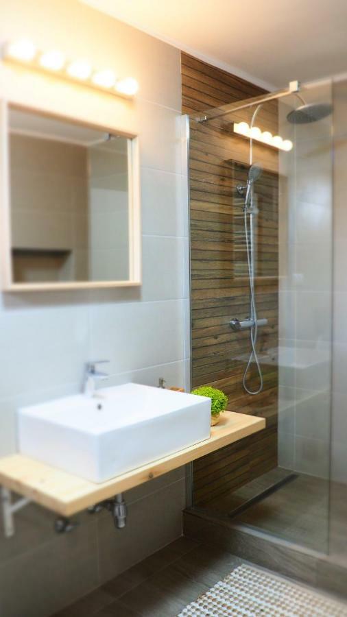 Willow&Pillow Apartments 锡比乌 外观 照片
